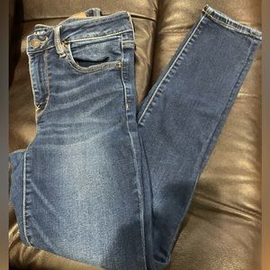 American eagle blue skinny jeans